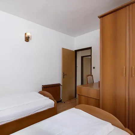 Lejlighed With Parking Space Punat, Krk - 24854 Punat